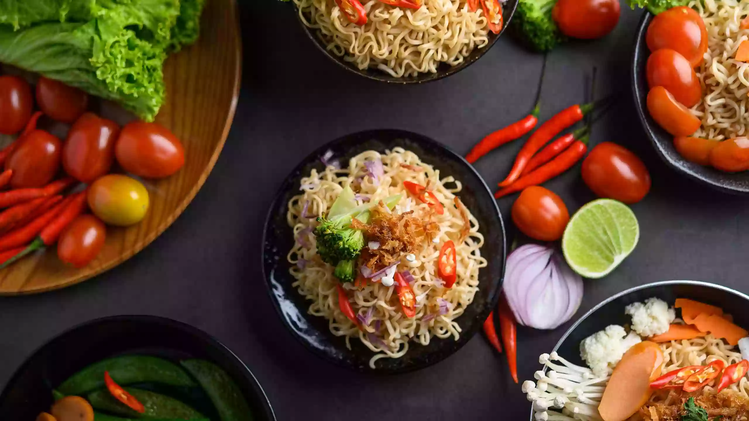 Wok & Roll Wok & Roll