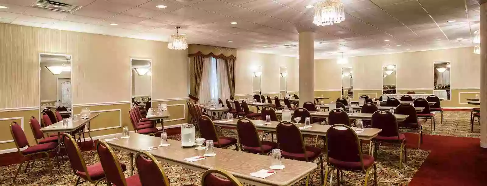 Ramada by Wyndham Ligonier Ramada by Wyndham Ligonier