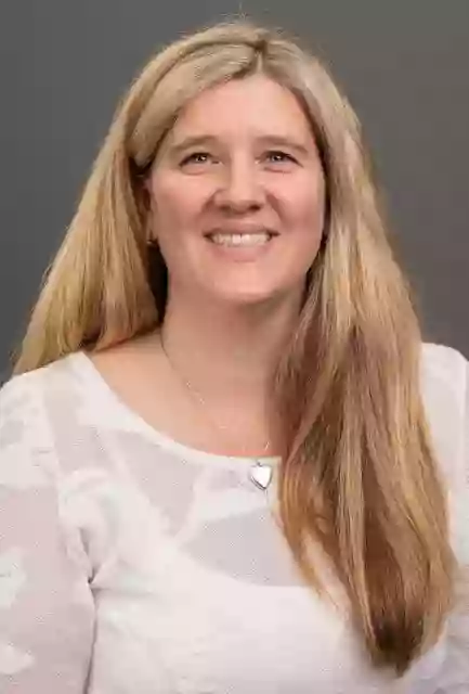 Dr. Sara Ruby Dr. Sara Ruby