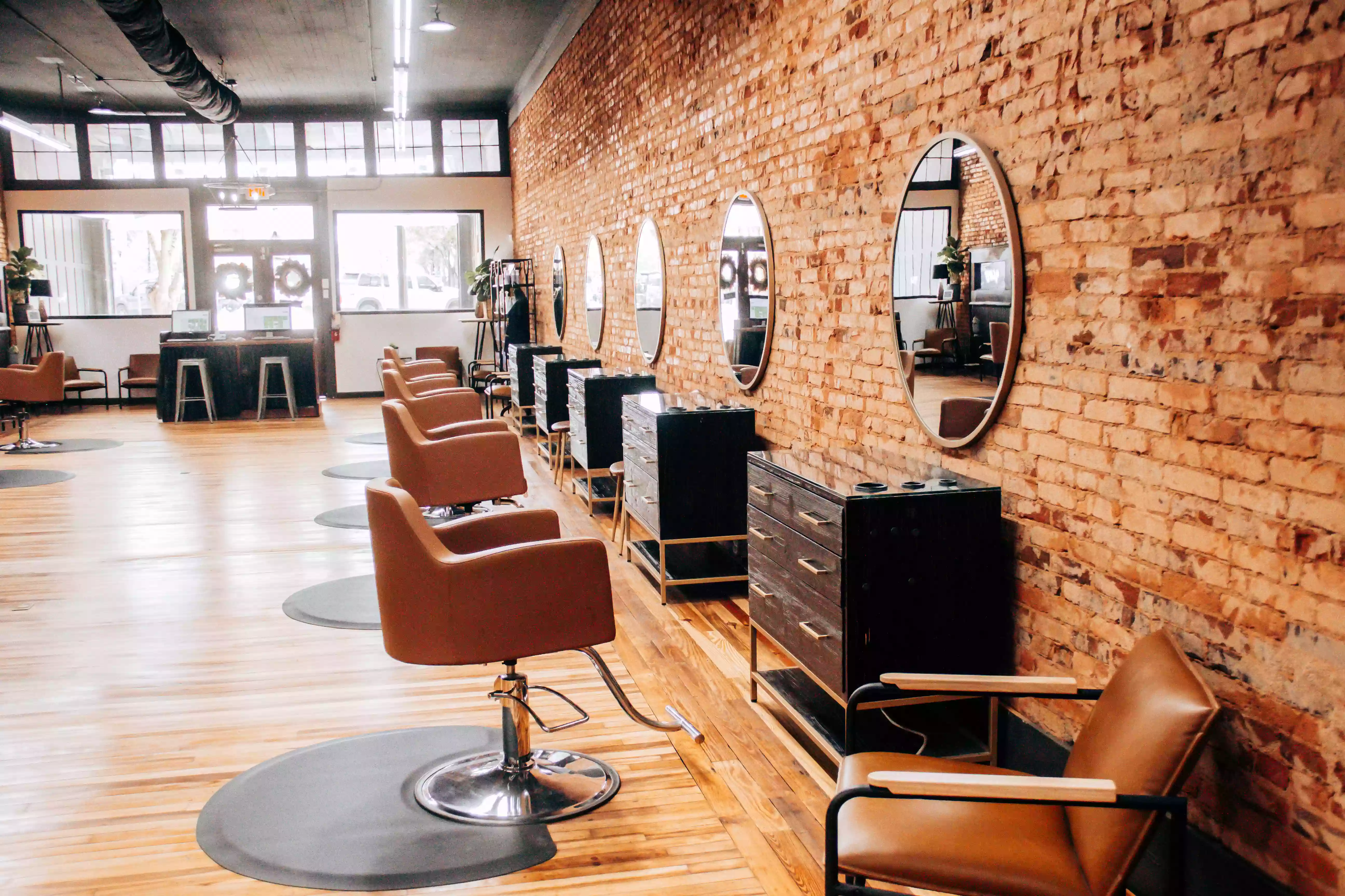 Vault Salon & Spa Vault Salon & Spa