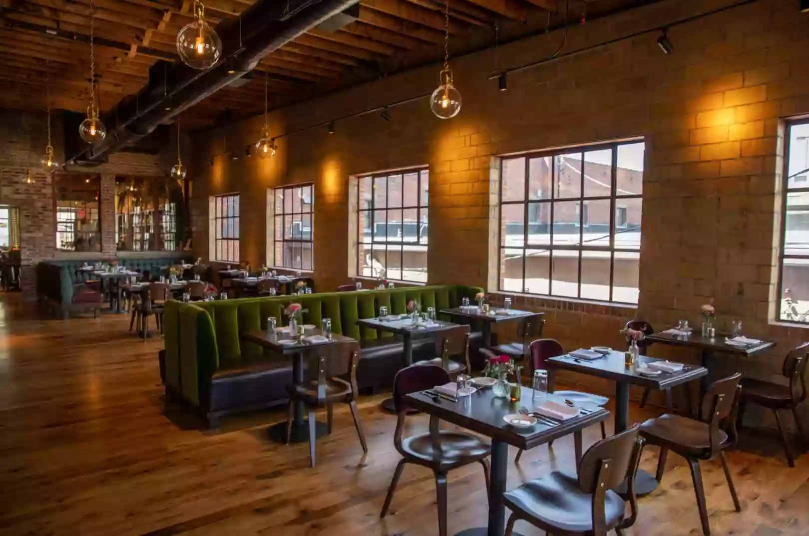 Bistro Bistro