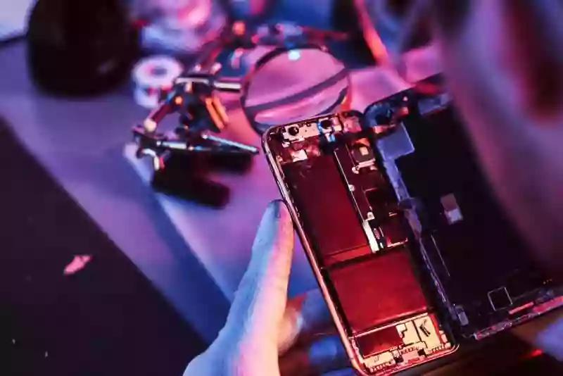 ÜPhone - Phone, Tablet, Computer & Gaming System Repair ÜPhone - Phone, Tablet, Computer & Gaming System Repair