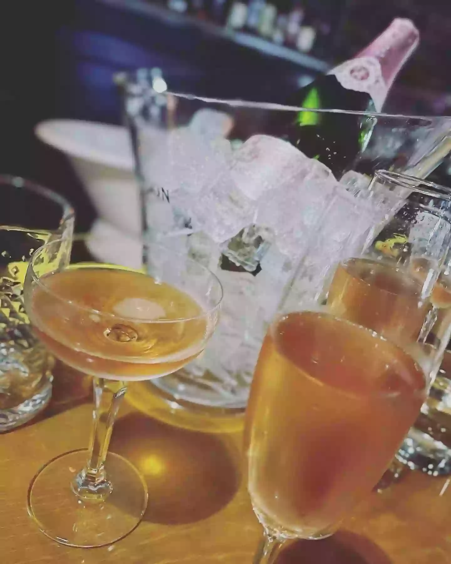 Pinky’s Champagne Room & Velvet Jazz Lounge Pinky’s Champagne Room & Velvet Jazz Lounge