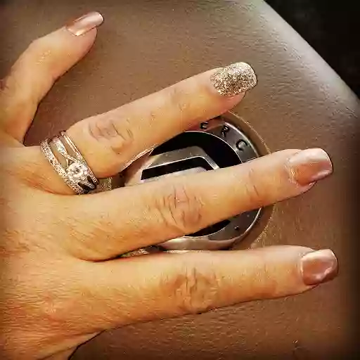 Queen Nails Queen Nails