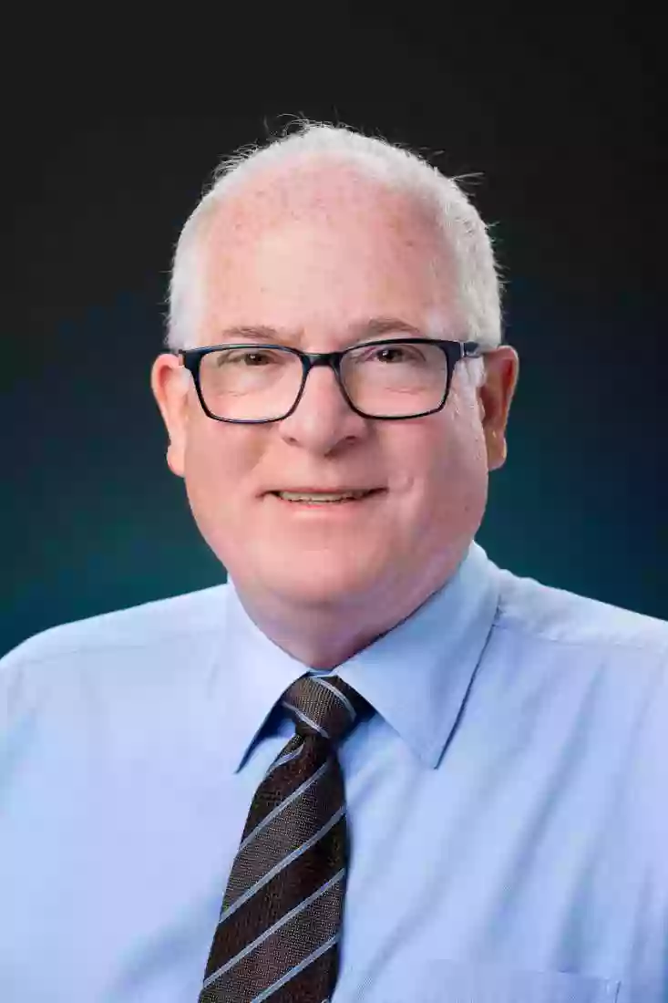 Les Richards, MD Les Richards, MD