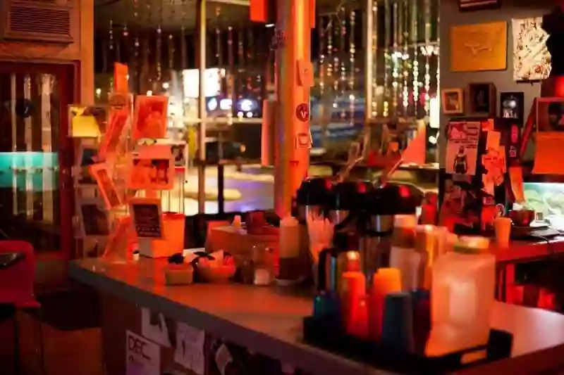 Hi-Fi Cafe Hi-Fi Cafe