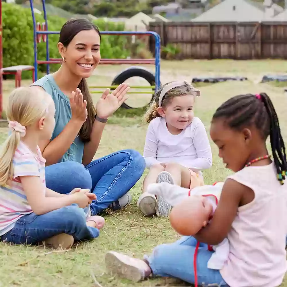 Little Sprouts Daycare Menomonie (by Little Newtons) 425 Technology