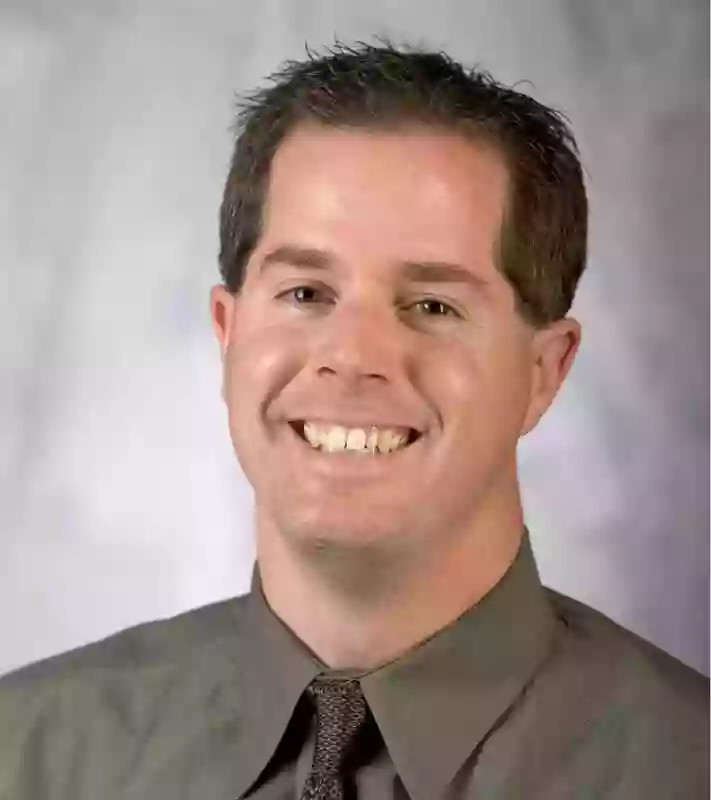 Derek Hubbard, MD Derek Hubbard, MD