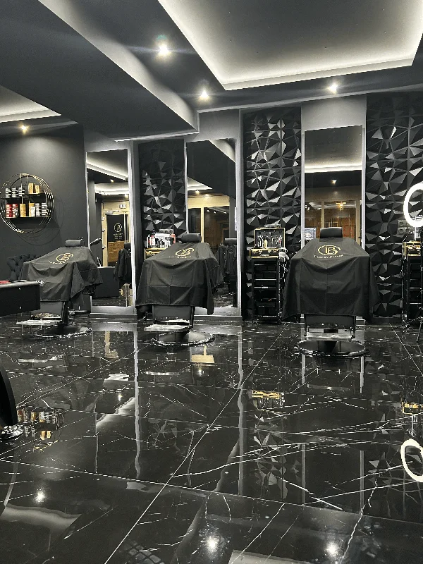 Photo de LUXURY BARBER - 42 Boulevard d'Austrasie, Nancy, France